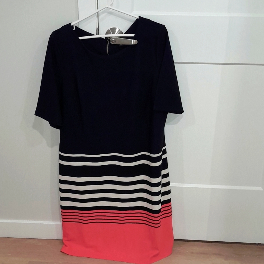 ILE NEW YORK CASUAL DRESS